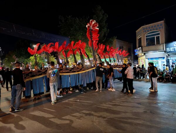 مراسم شب دوازدهم ماه محرم