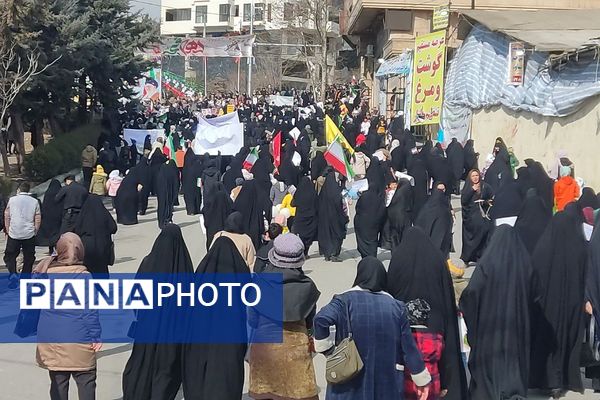 راهپیمایی پرشور ۲۲بهمن در رودهن 