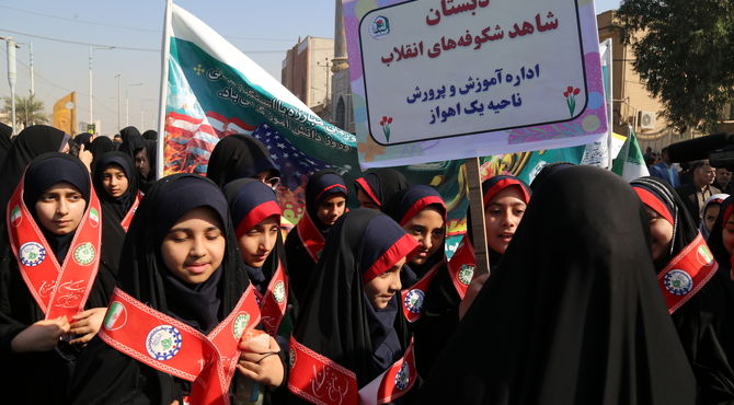 دانش‌آموزان، حافظان پیمان تاریخی ۱۳ آبان؛ تجدید میثاق با آرمان‌های امام (ره)