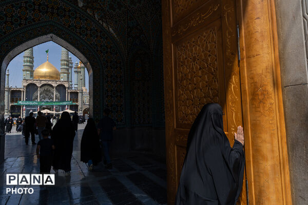 جشن زادروز پیامبر گرامی اسلام و صادق آل محمد(ص) در حرم حضرت معصومه(س)