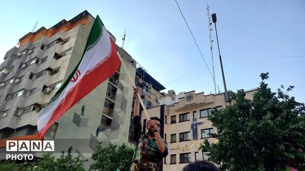 مهمونی ده کیلومتری غدیر در تهران؛ حماسه‌ای در امتداد بعثت و بیعتی دوباره با ولایت