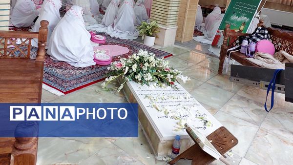 جشن بال‌های بندگی؛ دانش‌آموزان منطقه ۵ به سن تکلیف رسیدند