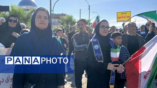 محمودآباد یکصدا علیه استکبار 