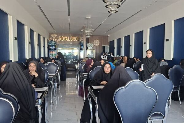 نشاط، رقابت و همدلی در جشنواره ورزشی مدیران مدارس ابتدایی قرچک