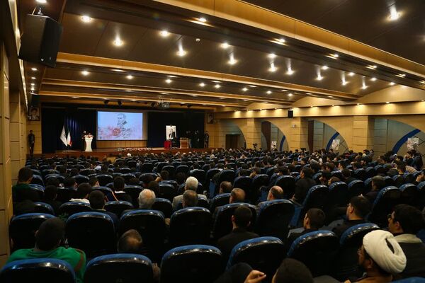 نخستین کنگره بزرگداشت ۲۷۰ دانش‌آموز شهید دبیرستان ماندگار امام صادق (ع) 