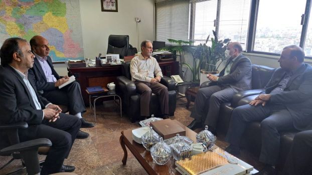 گفت‌وگوی رئیس سازمان امور اجتماعی با معاون تربیت‌بدنی و سلامت درباره برنامه‌های میدان همدلی و پویا