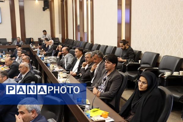 آوای خدمت در همایش تدبیر 