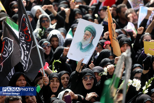 تشییع شهدای اقتدار در تهران - 2