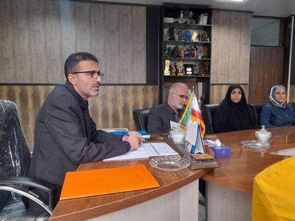 تجلیل از خیرین دبستان مهدیه قائمشهر