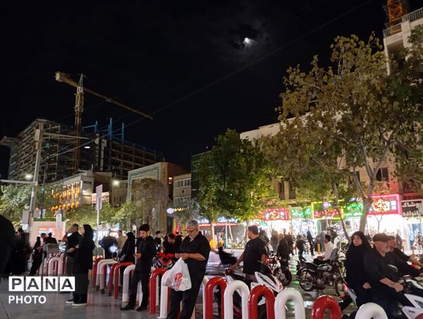 مراسم شام غریبان حضرت اباعبدالله الحسین (ع)در جوار حرم مطهر رضوی