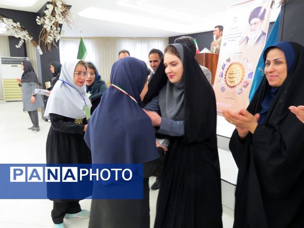 تقدیر از دانش‌آموزان استثنایی جشنواره ورزشی در بجنورد