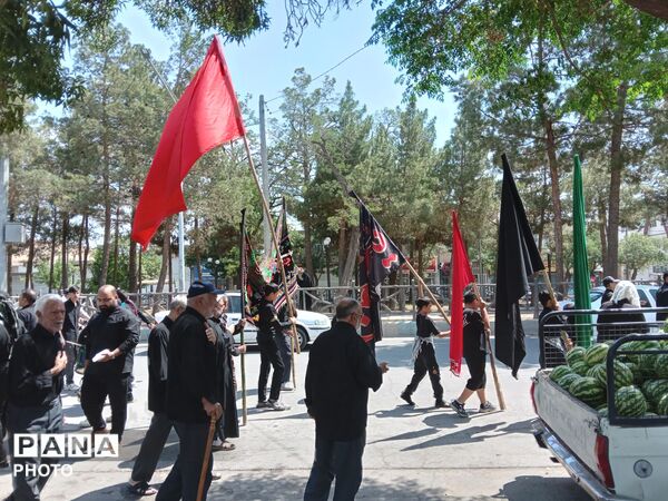 مراسم عزاداری مسجد پنج تن در روز عاشورای حسینی