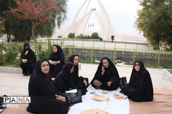 همایش پیاده‌روی در شهرستان فریدن 
