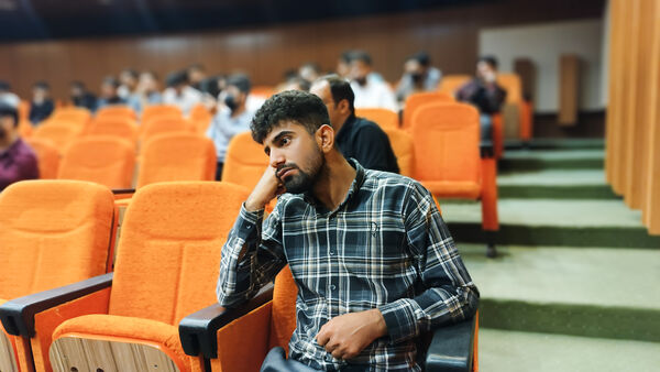 بزرگداشت شاعر برجسته سعدی شیرازی در دانشگاه یاسوج