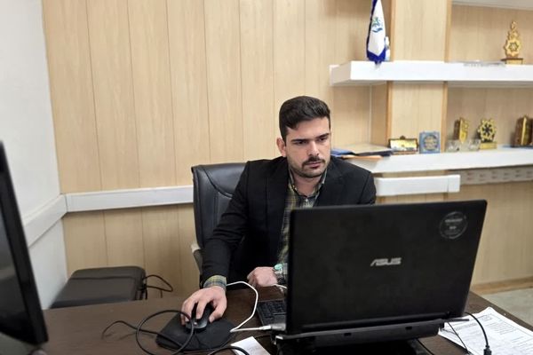 حضور ۲۰۰۰ نفر از دانش آموزان ناحیه یک یزد در مراسم معنوی اعتکاف