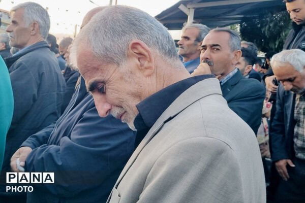 خروش مردم لردگان در دفاع از انقلاب 