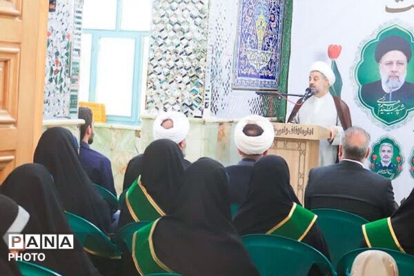 غبارروبی و عطرافشانی آستان مقدس امامزاده عمادالدین علیه السلام 