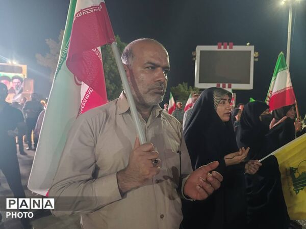 حماسه حضور؛ اجتماع بزرگ مردم بندرعباس