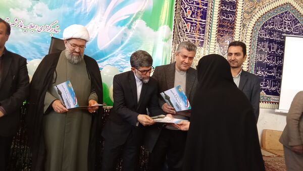 دهمین اجلاسیه نماز دانش‌آموزی شهرستان بن