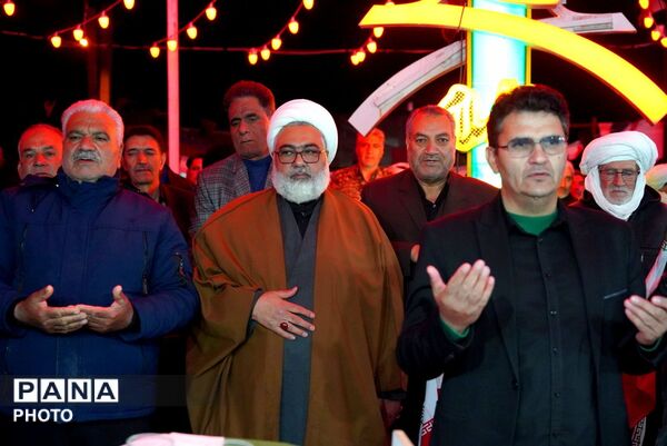 حضور امام جمعه شهرستان تایباد در بین مردم ولایتمدار ارزنه