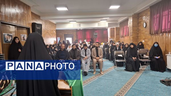 محفل «شعر فاطمی» در شهر کهک قم 