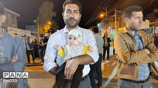 تجمع مردمی در پلدختر برای حمایت از ایران