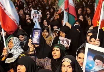 سی‌ و یکمین اُمین شب از اجتماع بیعت با رهبری در آستانه مقاومت در نورآباد 
