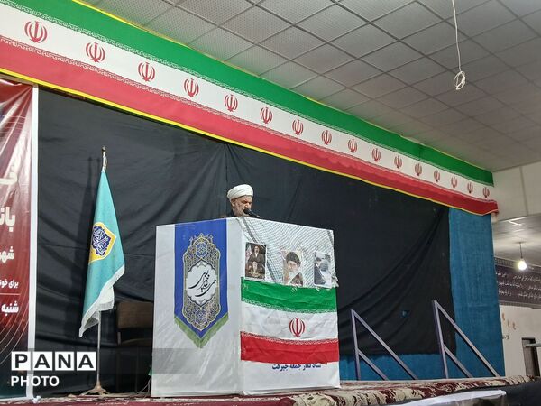 بیعت بانوان جیرفت‌زمین با رهبر انقلاب اسلامی