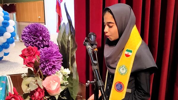 آئین پرطنین زنگ مهر و مقاومت در مدارس شهرستان خاتم 
