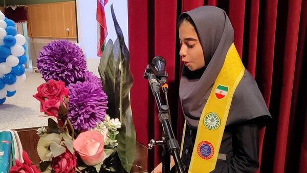 آئین پرطنین زنگ مهر و مقاومت در مدارس شهرستان خاتم 
