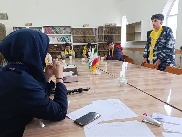 انتخابات شورای دانش‌آموزی در شهرستان فاروج 