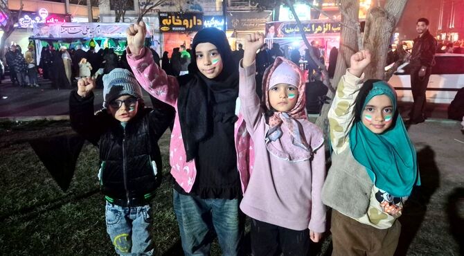 فردیس دوباره با شعار «نصرٌ من‌الله و فتحٌ قریب» یک‌صدا شد