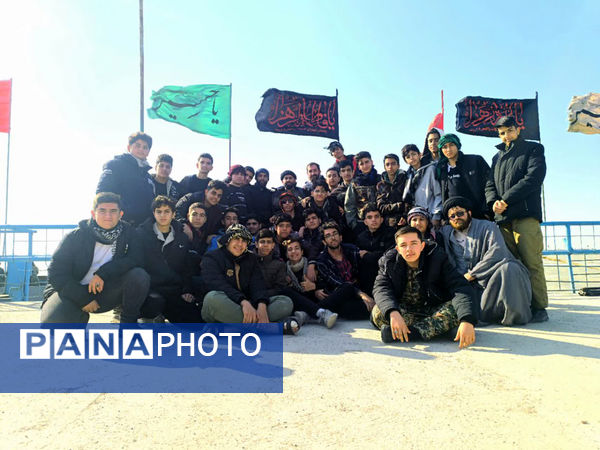 اردوی راهیان نور دانش آموزان پسر ناحیه 3 قم