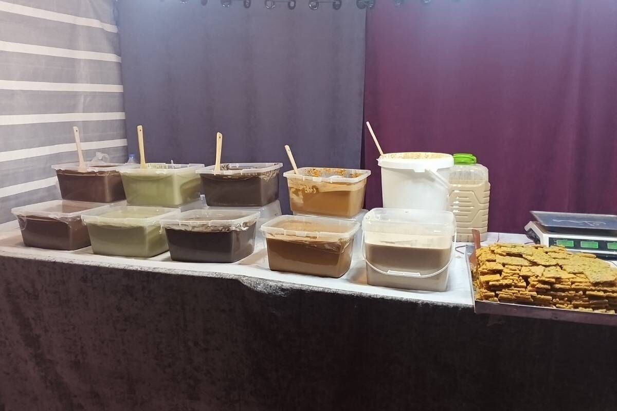 جشنواره گلاب گیری میناب با عطر شهدا 