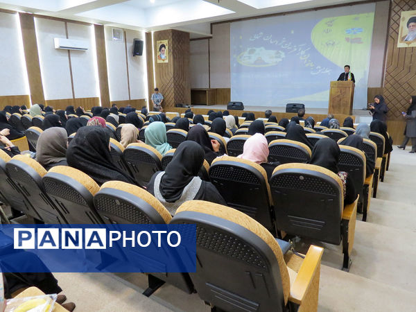 برگزاری دومین همایش بانوان کار آفرین استان در بجنورد