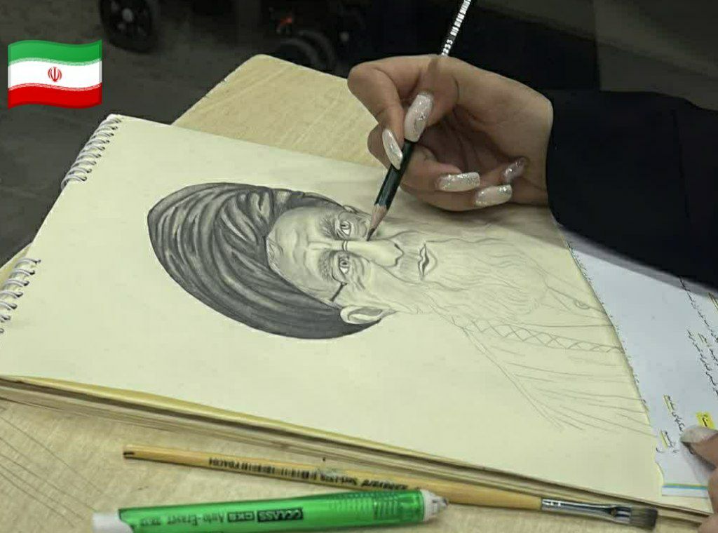  آیین طراحی تصویر رهبر شهید در یادمان شهدای دانش آموزی میناب