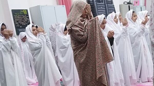 یاد بانوی نور در مدرسه زینب(س) مروست