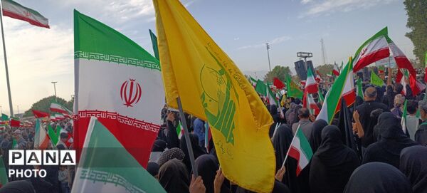 خروش حماسی مردم انقلابی بندرعباس در تجدید میثاق با رهبر جدید انقلاب اسلامی