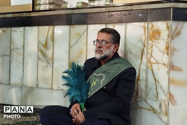 مراسم گرامیداشت رهبر شهید انقلاب اسلامی در حرم مطهر حضرت عبدالعظیم حسنی (ع) شهرری