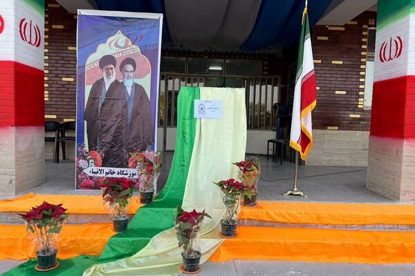 بزرگداشت هفته فراجا در مدارس دخترانه مهران، ملوک زندی و خاتم‌الانبیاء