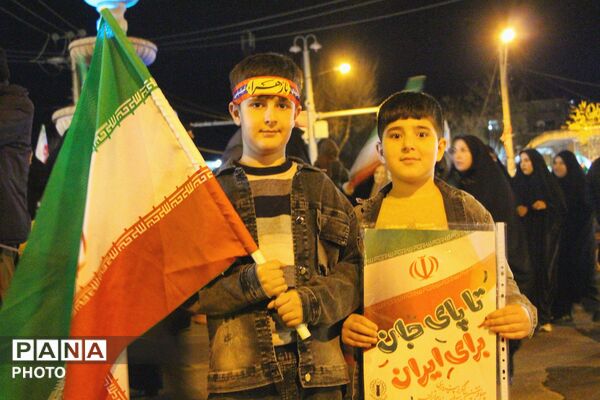 اتحاد و همبستگی شیر زنان و مردان غیور ایرانی در سراسر ایران 