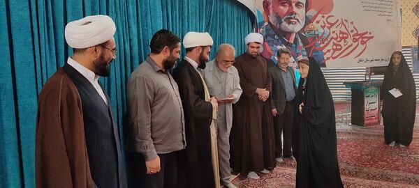 برگزاری با شکوه نماز جماعت عبادی سیاسی جمعه در شهرستان نورآباد