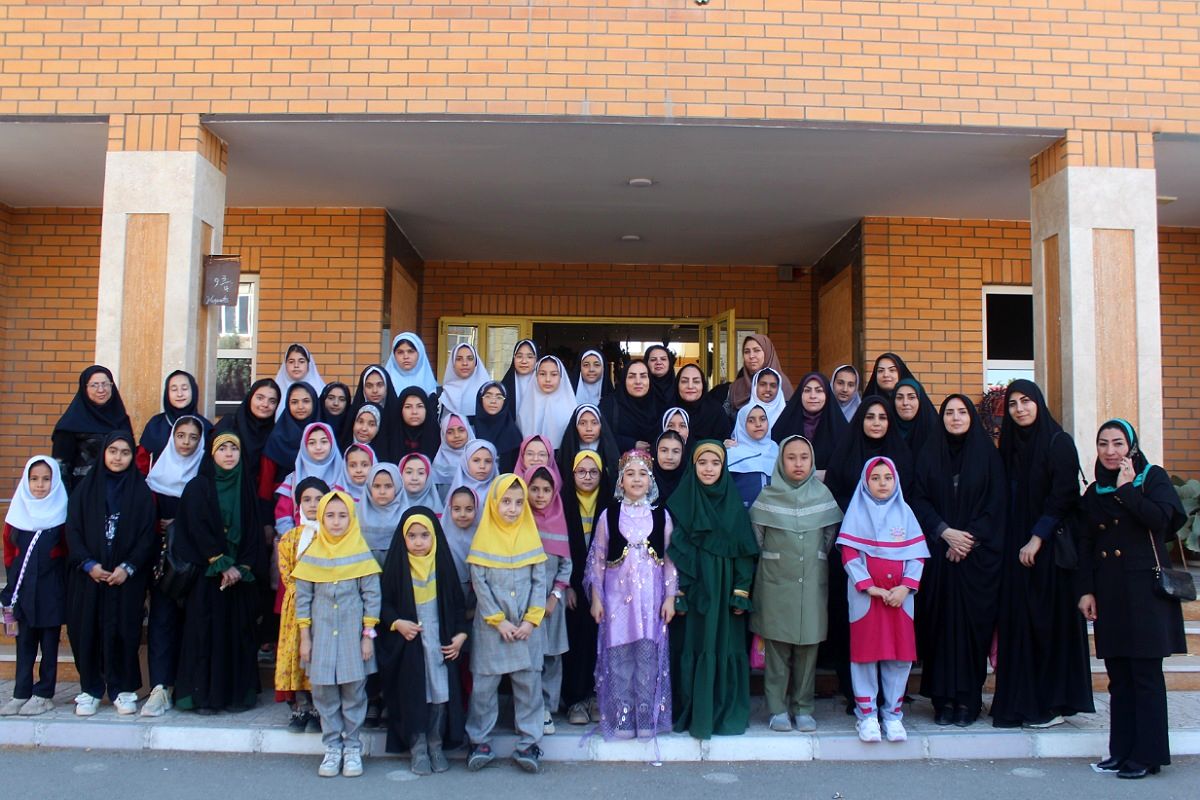 برگزاری مسابقات قرآن‌، عترت ونماز دربهارستان‌دو