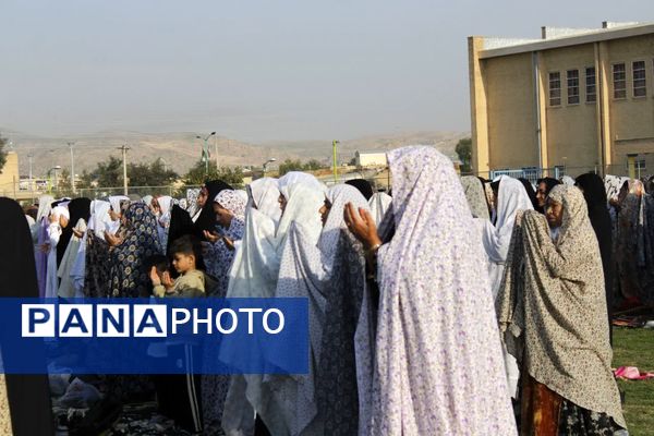 اقامه باشکوه نماز عید فطر در گچساران
