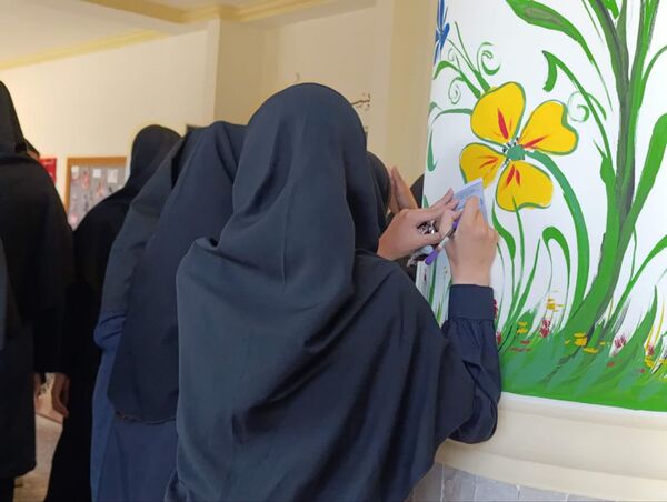 انتخابات مدرسه‌ای در دبیرستان هیات امنایی مطهره گالیکش