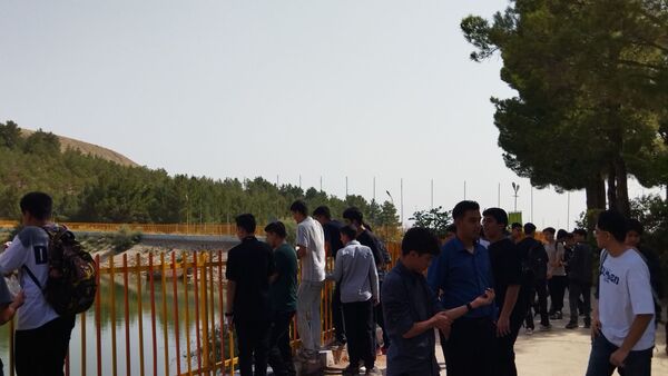 بازدید دانش آموزان پایه دهم دبیرستان شاهد ابوذر غفاری از سد اردوگاه باغرود 