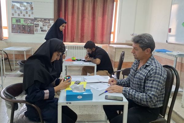 مسابقات بازی‌های فکری رویش دختران مرحله استانی در شیراز