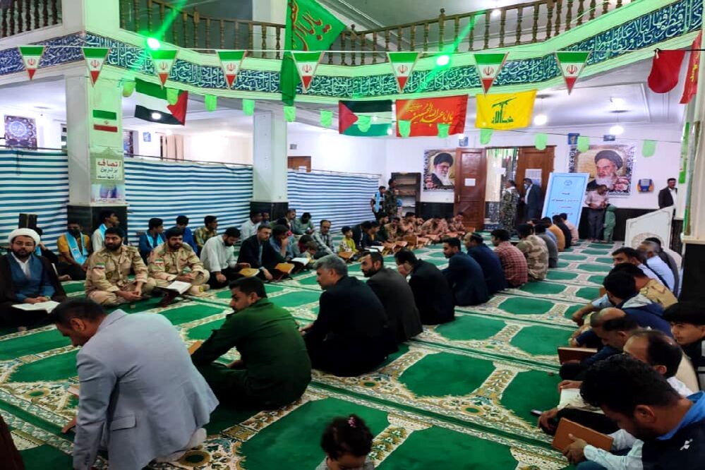 محفل نورانی انس با قرآن‌کریم با حضور قاریان برجسته استانی