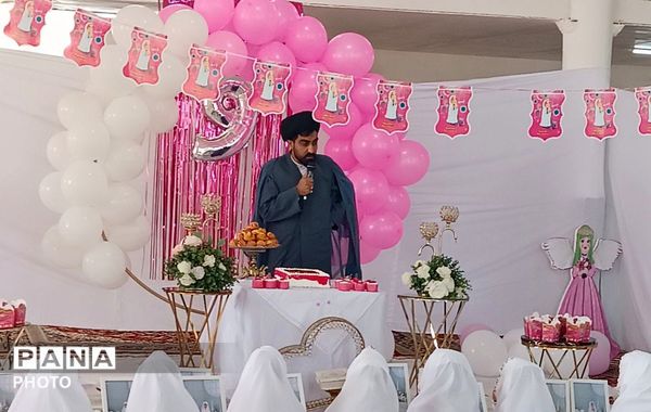 جشن تکلیف دختران در مدرسه شهیدحسین خدادادی