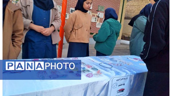 بازارچه کار و فناوری در دبیرستان کوثر فرهنگیان